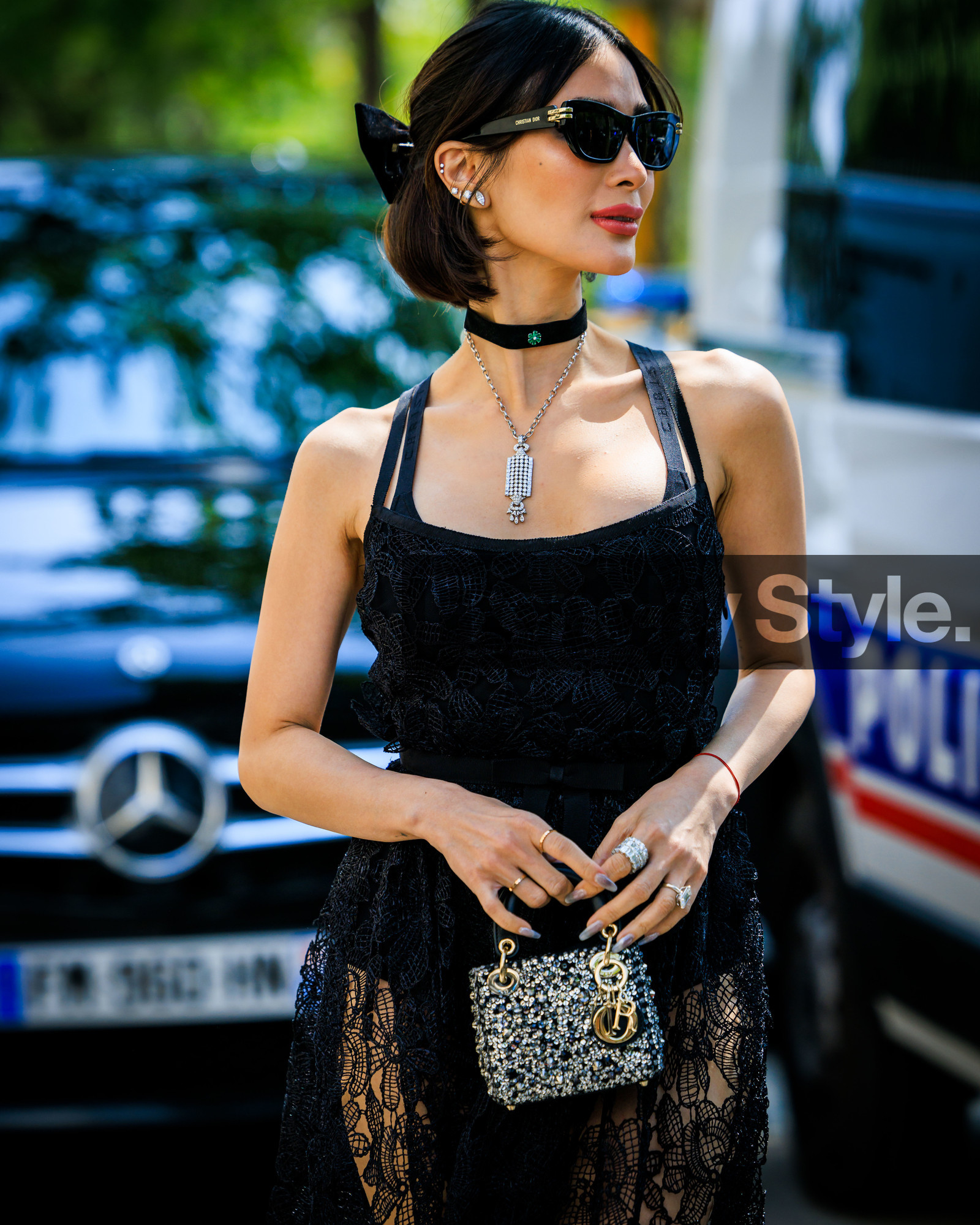fashion week, frenchystyle, FW, jonathan paciullo, street style, PFW, PARIS, FW 23-24, FALL WINTER 2023-2024, AUTUMN WINTER 2023-2024, HAUTE COUTURE, vertical, atmosphere details, detail