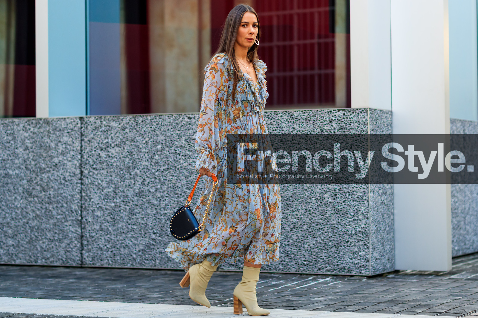 alice & j.s, atmosphere details, beige boots, black bag, fashion week, floral, flowers, frenchystyle, full length, FW, graphic dress, grey dress, high heels, horizontal, jonathan paciullo, leather shoes, MFW, MILAN, printed dress, SPRING SUMMER 2018, SS 18, street style