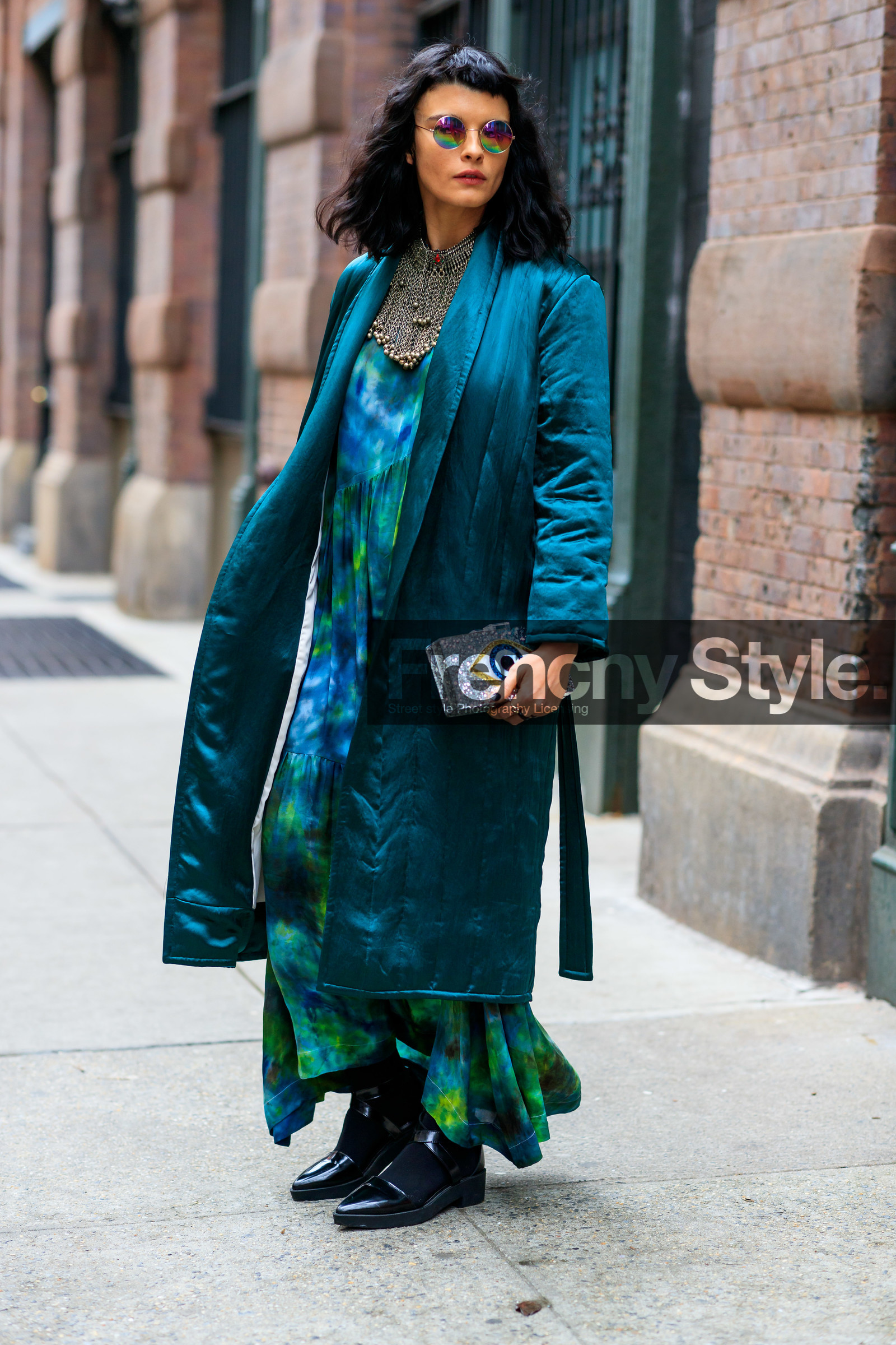 black shoes, blue coat, blue dress, glitter, graphic bag, graphic dress, green coat, green dress, leather bag, leather shoes, necklace, printed bag, printed dress, shiny bag, silver bag, sunglasses, tie & die, street style, jonathan paciullo, frenchystyle, NYFW, NEW YORK, AUTUMN WINTER 2019-2020, AW 19-20, FALL WINTER 2019-2020, FW 19-20, fashion week, FW, vertical, full length