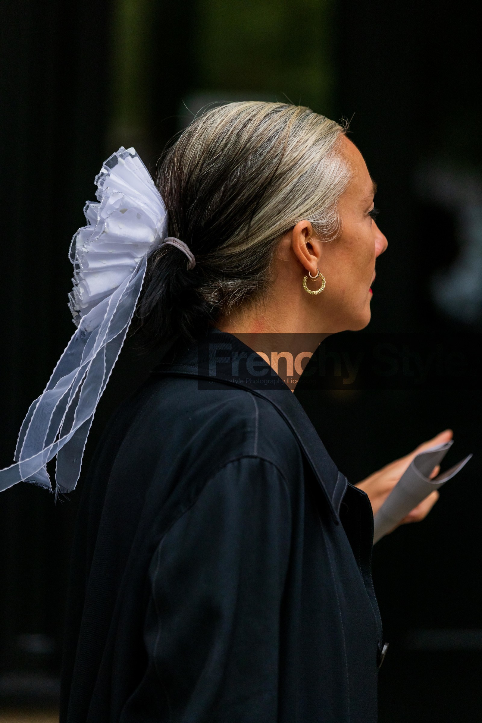 hair, details, simone rocha, fashion week, frenchystyle, FW, jonathan paciullo, street style, SS 22, SPRING SUMMER 2022, LFW, LONDON, vertical, atmosphere details, detail
