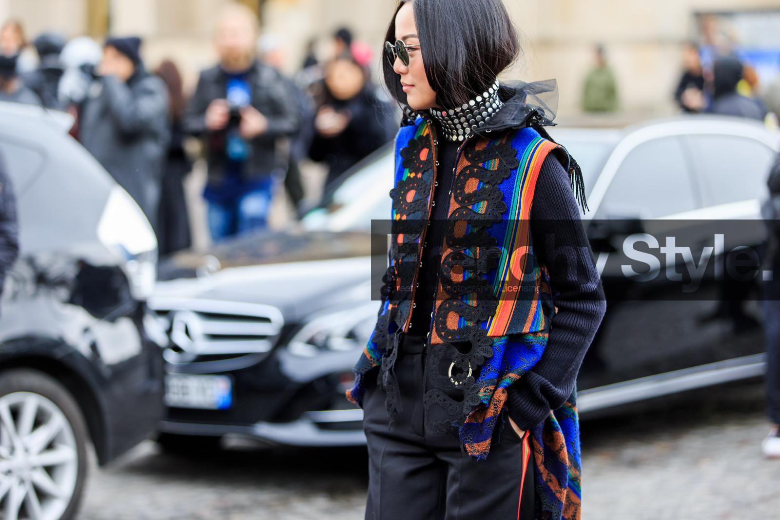 alexander wang, atmosphere details, AUTUMN WINTER 2016-2017, AW 16-17, black pants, black sweater, black turtleneck, detail, embroidered vest, FALL WINTER 2016-2017, fashion week, frenchystyle, FW, FW 16-17, horizontal, jonathan paciullo, multicolor jacket, PARIS, PFW, sleeveless, street style, striped jacket, stripes, sunglasses, trousers, yoyo cao