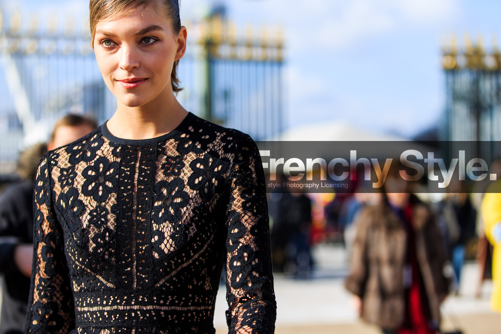atmosphere details, AUTUMN WINTER 2016-2017, AW 16-17, black bag, black dress, detail, FALL WINTER 2016-2017, fashion week, frenchystyle, FW, FW 16-17, horizontal, jonathan paciullo, lace dress, leather bag, model, PARIS, PFW, street style