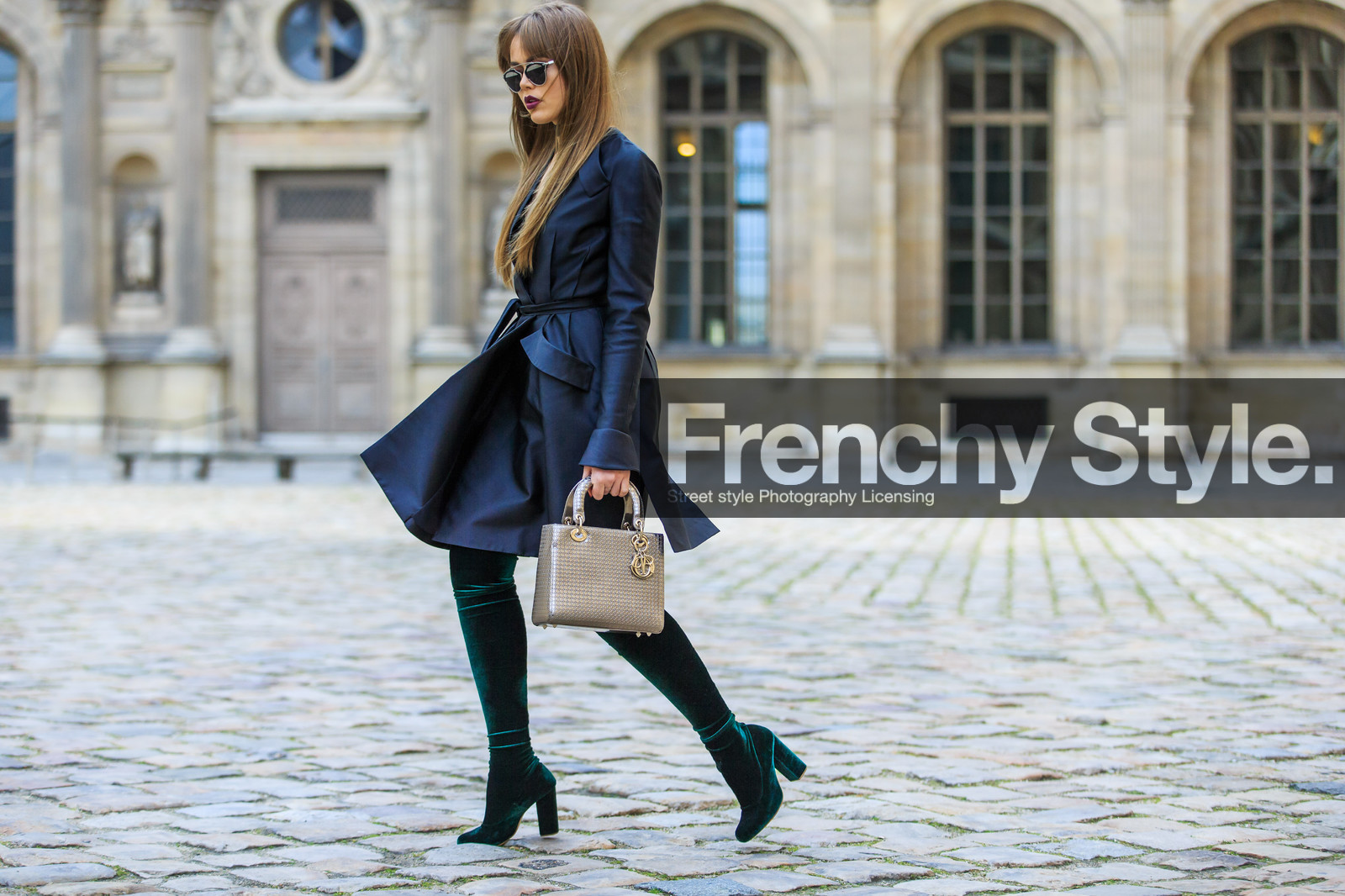 atmosphere details, AUTUMN WINTER 2016-2017, AW 16-17, beige bag, belted coat, black coat, choker, christian dior, emerald, FALL WINTER 2016-2017, fashion week, frenchystyle, full length, FW, FW 16-17, gold bag, green boots, high boots, high heels, horizontal, jonathan paciullo, kristina bazan, leather bag, leather coat, necklace, PARIS, PFW, shiny bag, street style, sunglasses, velvet