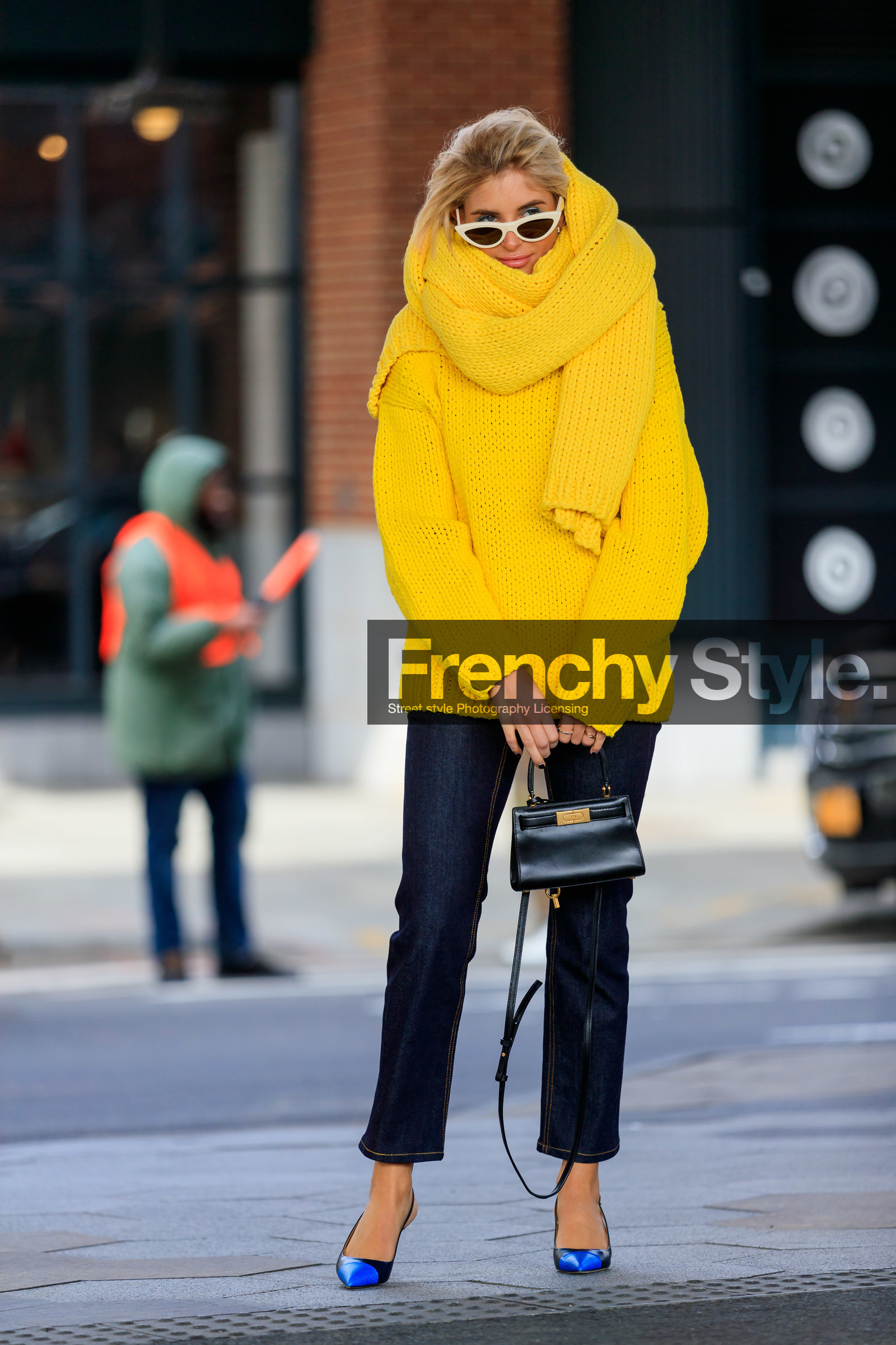 black bag, blue denim, blue shoes, denim pants, high heels, jeans, leather bag, leather shoes, mini bag, sunglasses, tory burch, trousers, xenia adonts, yellow knit, yellow scarf, yellow sweater, street style, jonathan paciullo, frenchystyle, NYFW, NEW YORK, AUTUMN WINTER 2019-2020, AW 19-20, FALL WINTER 2019-2020, FW 19-20, fashion week, FW, vertical, full length