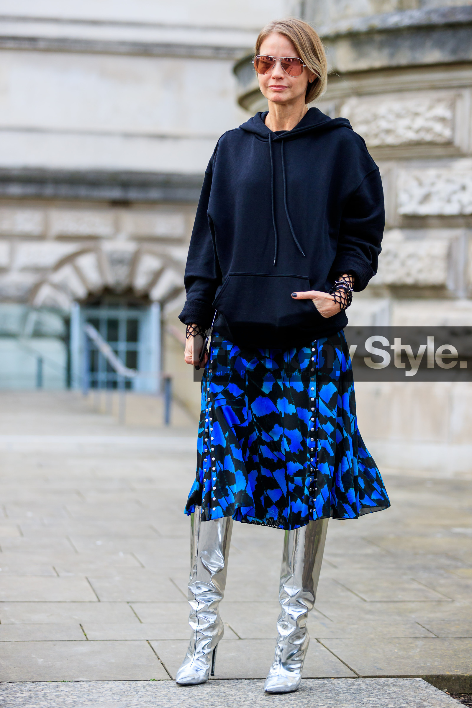 AUTUMN WINTER 2017-2018, AW 17-18, black sweater, blue skirt, FALL WINTER 2017-2018, fashion week, frenchystyle, full length, FW, FW 17-18, high boots, high heels, holli rogers, hoodie, jonathan paciullo, leather shoes, LFW, LONDON, printed skirt, shiny boots, silver shoes, street style, sunglasses, vertical