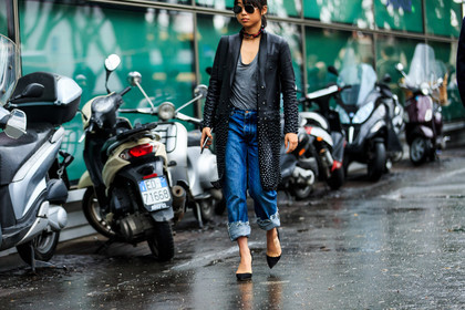 atmosphere details, AUTUMN WINTER 2016-2017, AW 16-17, black coat, black jacket, black shoes, blue denim, denim pants, detail, embroidered coat, FALL WINTER 2016-2017, fashion week, frenchystyle, FW, FW 16-17, grey t shirt, high heels, horizontal, jeans, jonathan paciullo, leather coat, leather jacket, LFW, LONDON, margaret, zhang, MENSWEAR, street style, studs, suede shoes, sunglasses, tied up scarf, trousers