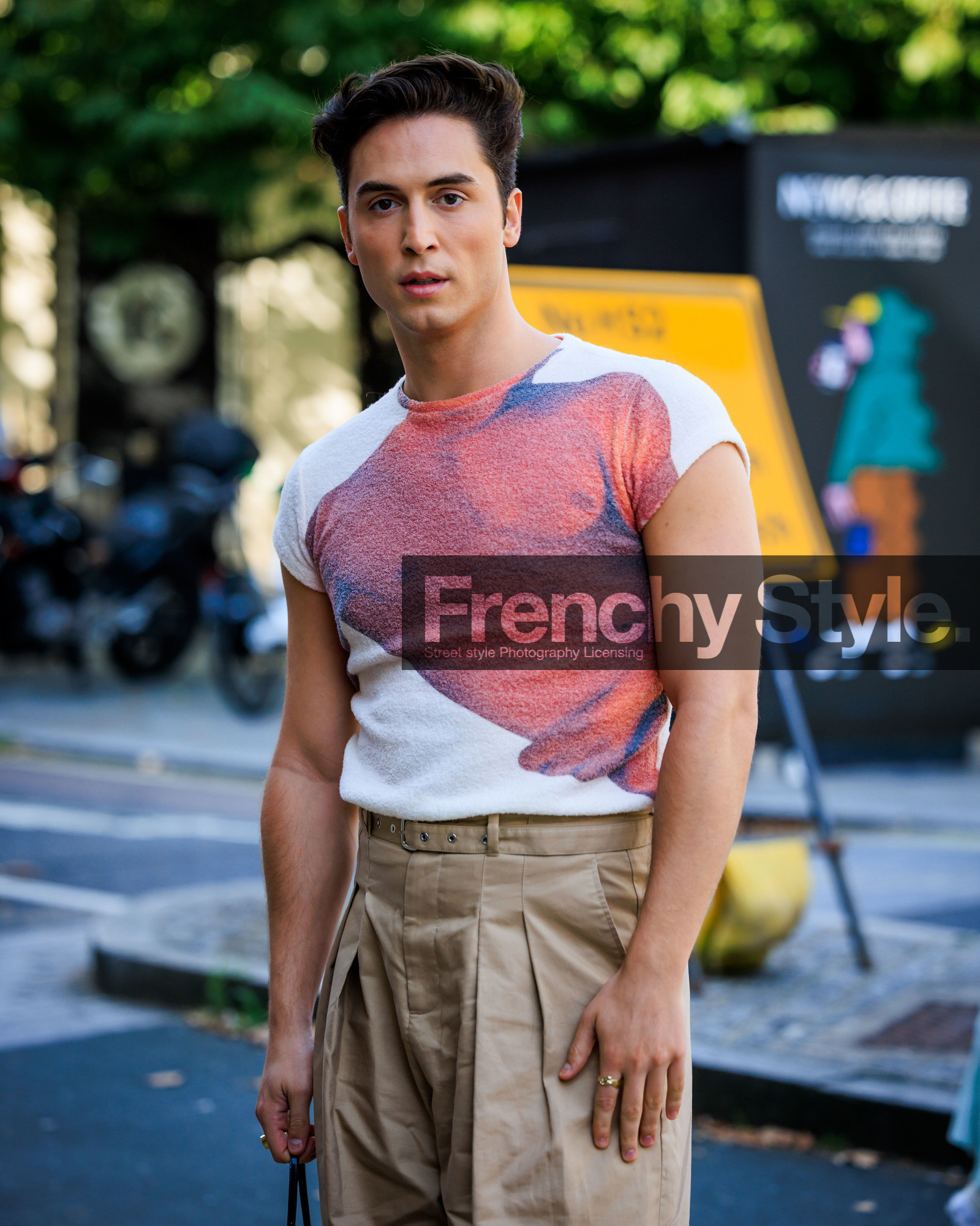 fashion week, frenchystyle, FW, jonathan paciullo, street style, LFW, LONDON, atmosphere details, detail, SPRING SUMMER 2024, SS 24