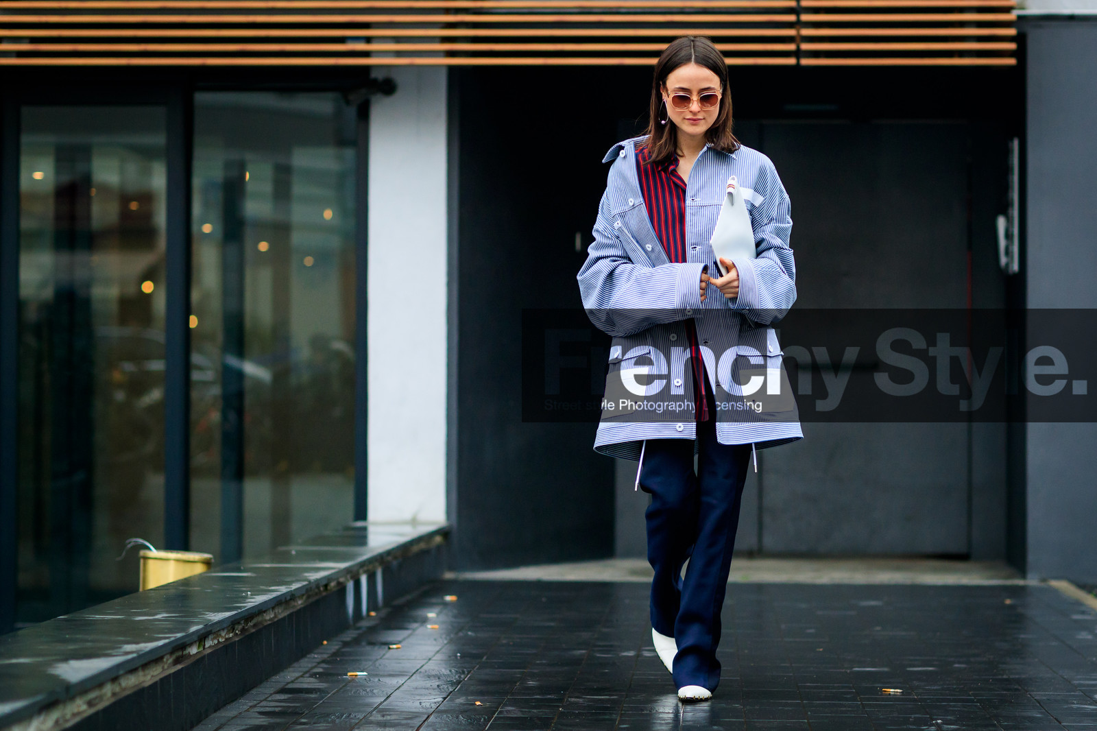 atmosphere details, AUTUMN WINTER 2017-2018, AW 17-18, blue jacket, earrings, FALL WINTER 2017-2018, fashion week, frenchystyle, full length, FW, FW 17-18, horizontal, jonathan paciullo, leather shoes, lena lademann, MFW, MILAN, navy pants, printed jacket, printed shirt, red shirt, street style, striped jacket, striped shirt, stripes, sunglasses, trousers, white boots, white clutch