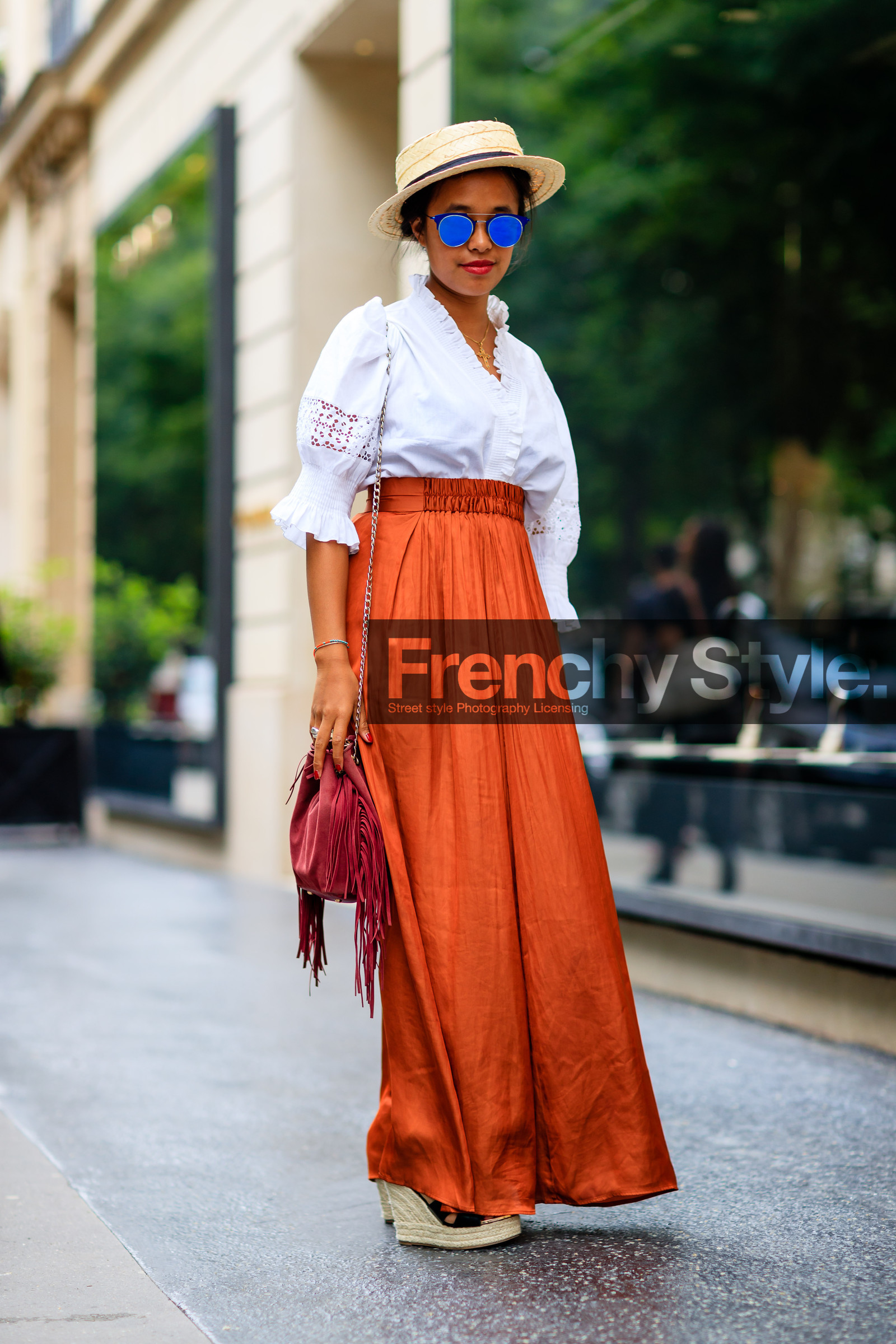 AUTUMN WINTER 2016-2017, AW 16-17, FALL WINTER 2016-2017, fashion week, frenchystyle, fringes, full length, FW, FW 16-17, HAUTE COUTURE, high heels, jonathan paciullo, leather bag, long skirt, MENSWEAR, mirror effect, orange skirt, PARIS, PFW, red bag, straw hat, street style, sunglasses, vertical, wedges, white shirt