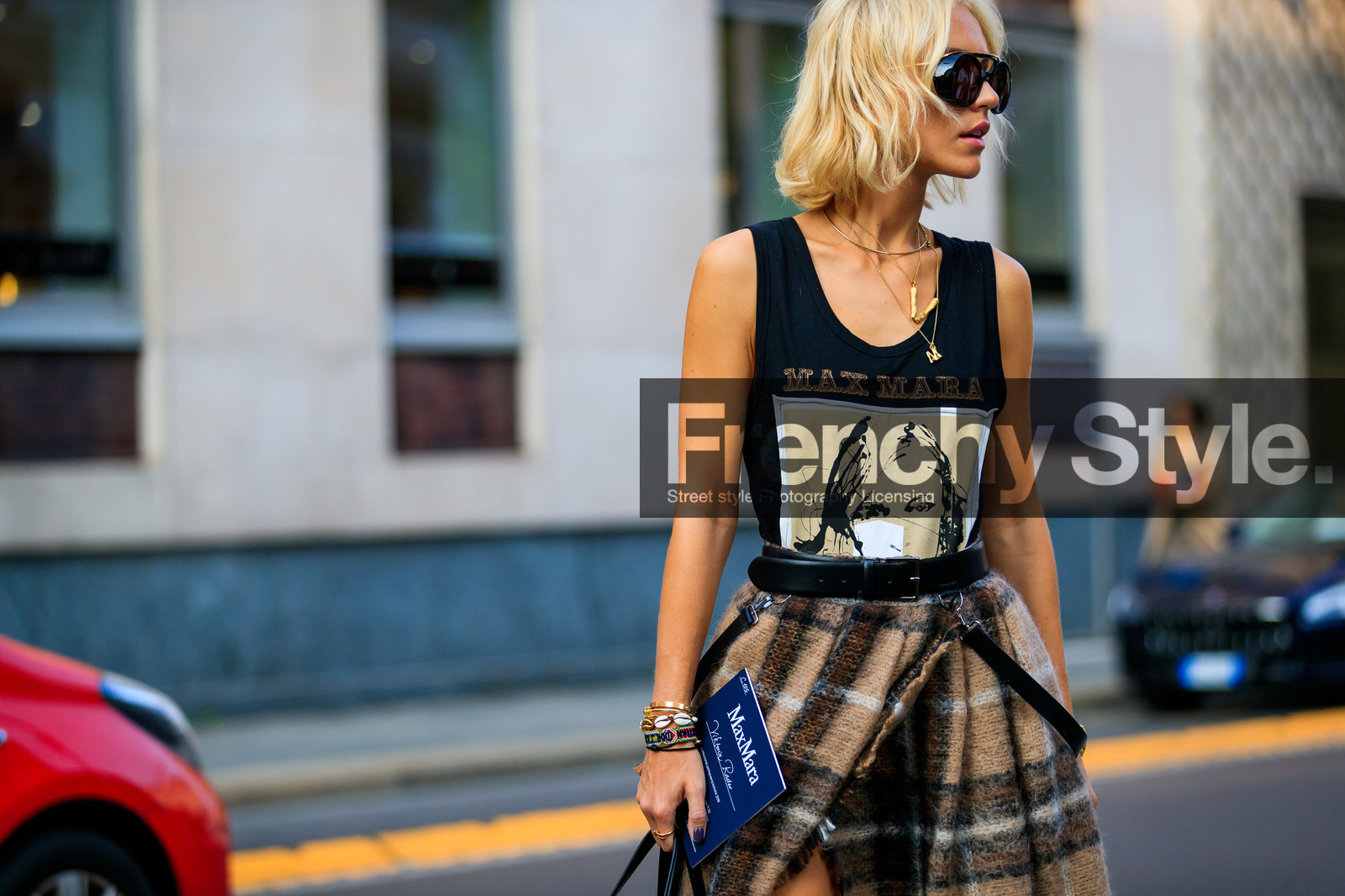 black bag, black belt, black t shirt, brown skirt, checked, graphic skirt, leather bag, leather belt, max mara, necklace, plaid, printed skirt, printed t shirt, sunglasses, tartan, viktoria rader, fashion week, frenchystyle, FW, jonathan paciullo, street style, MFW, MILAN, SPRING SUMMER 2019, SS 19, atmosphere details, horizontal, detail