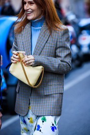 plaid blazer, classic blazer, pastel yellow handbag, chained bag, flowered skirt, white skirt, printed skirt, blue top, knit top, fashion week, frenchystyle, FW, jonathan paciullo, street style, vertical, atmosphere details, detail
