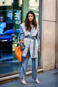 chiara totire, checked coat, checked jacket, checked shirt, checked pants, light beige coat, grey jacket, grey pants, grey belt, belted coat, sleeveless coat, orange leather bag, bottega veneta bag, bottega veneta shoes, plaited bag, plaited leather bag, ankle bracelet, high heels shoes, open toe shoes, silvered shoes, fashion week, frenchystyle, FW, jonathan paciullo, street style, MFW, MILAN, AUTUMN WINTER 2020-2021, FALL WINTER 2020-2021, FW 20-21, vertical, full length
