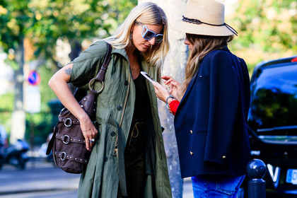 ada kokosar, atmosphere details, blazer, brown bag, burgundy, detail, fashion week, frenchystyle, FW, green coat, horizontal, jonathan paciullo, leather bag, navy jacket, PARIS, PFW, SPRING SUMMER 2017, SS 17, street style, sunglasses