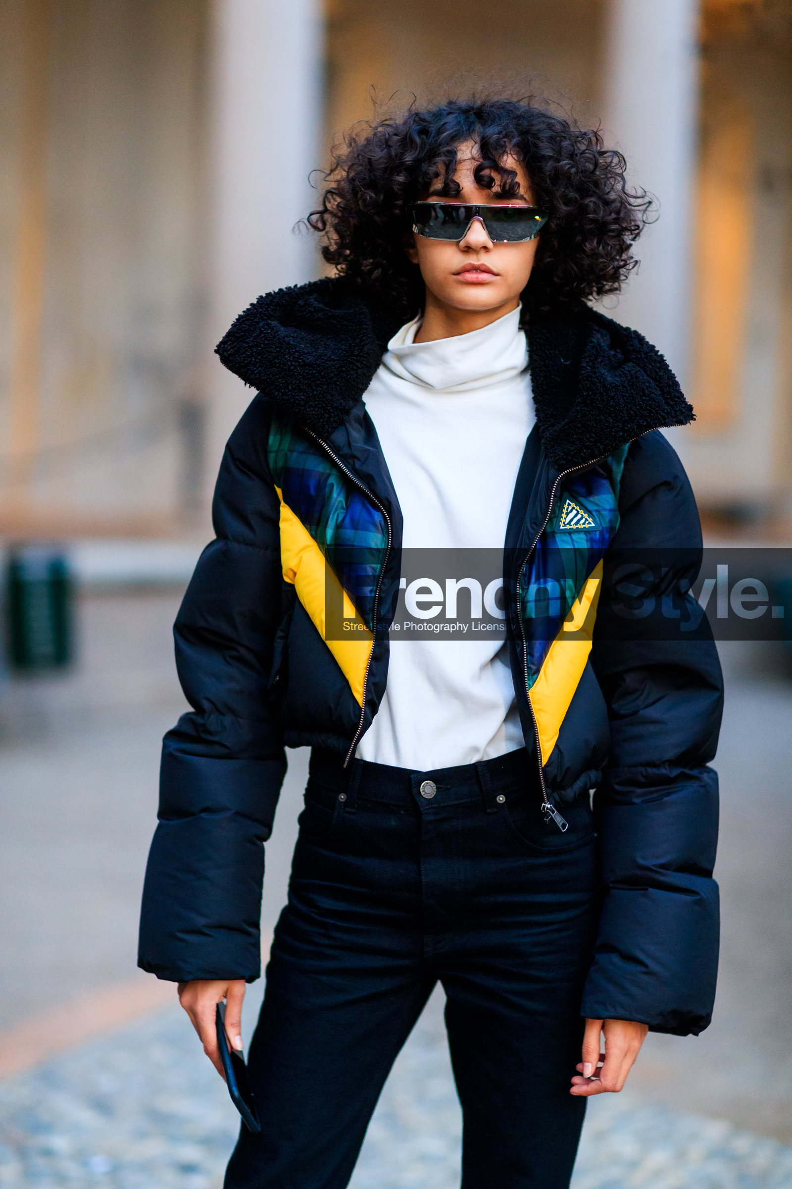 black denim, black jacket, denim pants, down jacket, jeans, sunglasses, trousers, turtleneck sweater, white sweater, fashion week, frenchystyle, FW, jonathan paciullo, street style, MFW, MILAN, AUTUMN WINTER 2018-2019, FALL WINTER 2018-2019, FW 18-19, vertical, detail, atmosphere details, model, fernanda oliveira