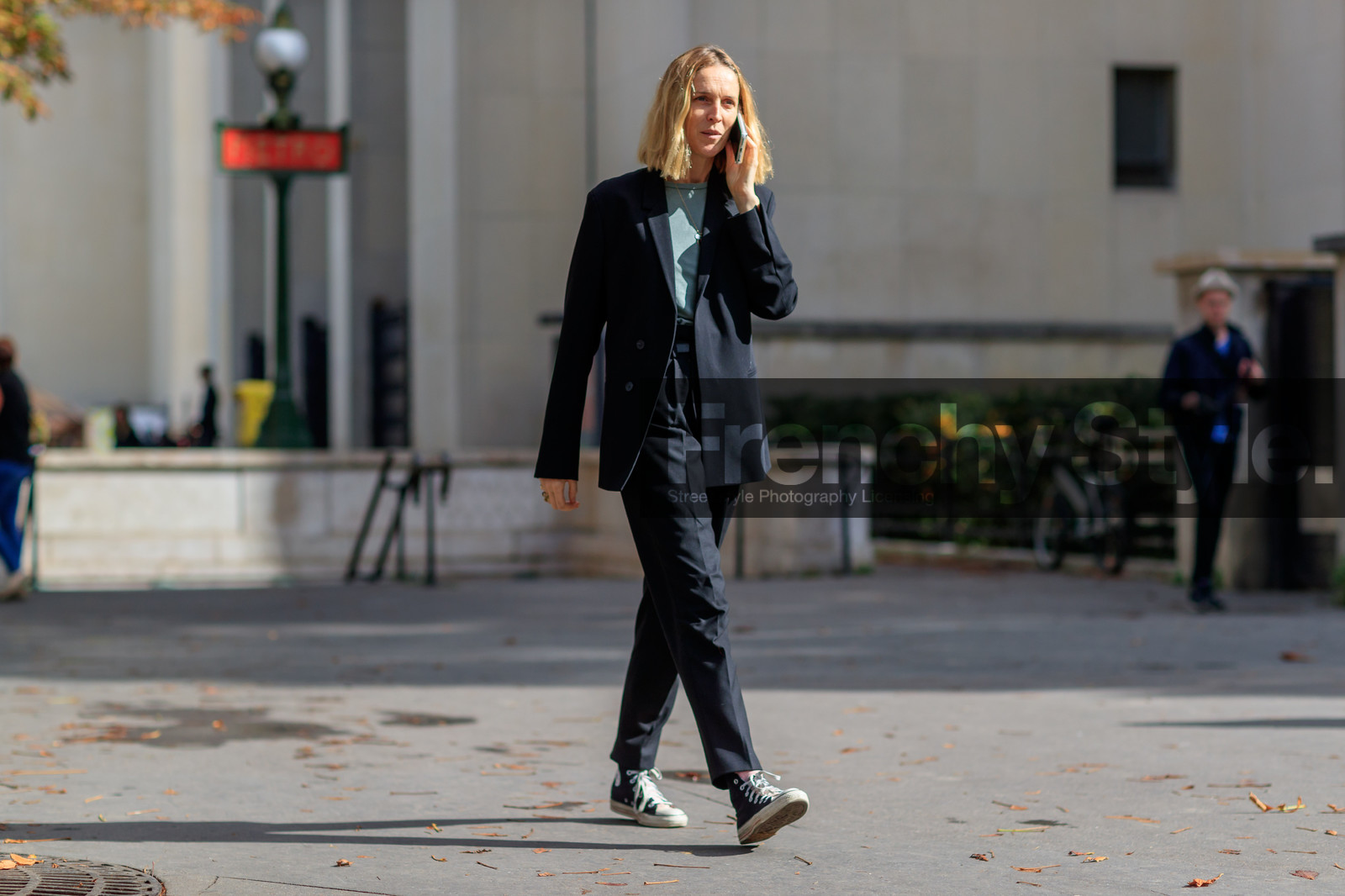 atmosphere details, black jacket, black pants, black shoes, black sneakers, black suit, blazer, converse, detail, fashion week, frenchystyle, FW, horizontal, jonathan paciullo, leather shoes, PARIS, PFW, SPRING SUMMER 2018, SS 18, street style, trousers