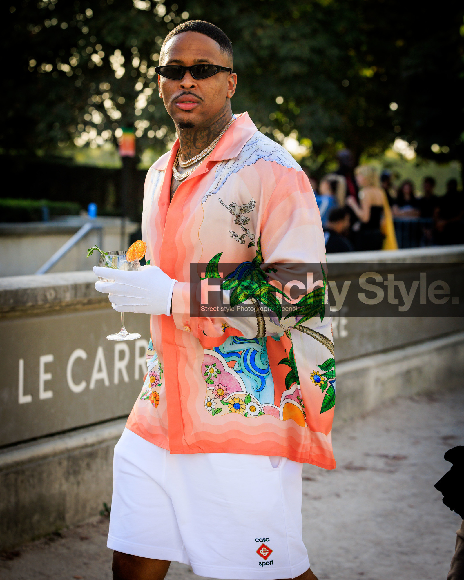 PARIS, PFW, fashion week, frenchystyle, FW, jonathan paciullo, street style, SPRING SUMMER 2024, SS 24, vertical, atmosphere details, detail