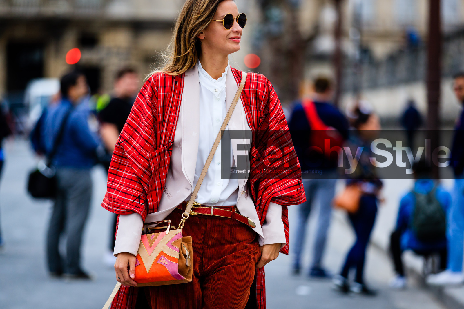atmosphere details, blazer, Clara Racz, corduroy, detail, fashion week, frenchystyle, FW, graphic bag, horizontal, jonathan paciullo, leather bag, leather belt, PARIS, PFW, pink jacket, printed bag, red bag, red belt, red jacket, red pants, SPRING SUMMER 2017, SS 17, street style, sunglasses, velvet, white shirt