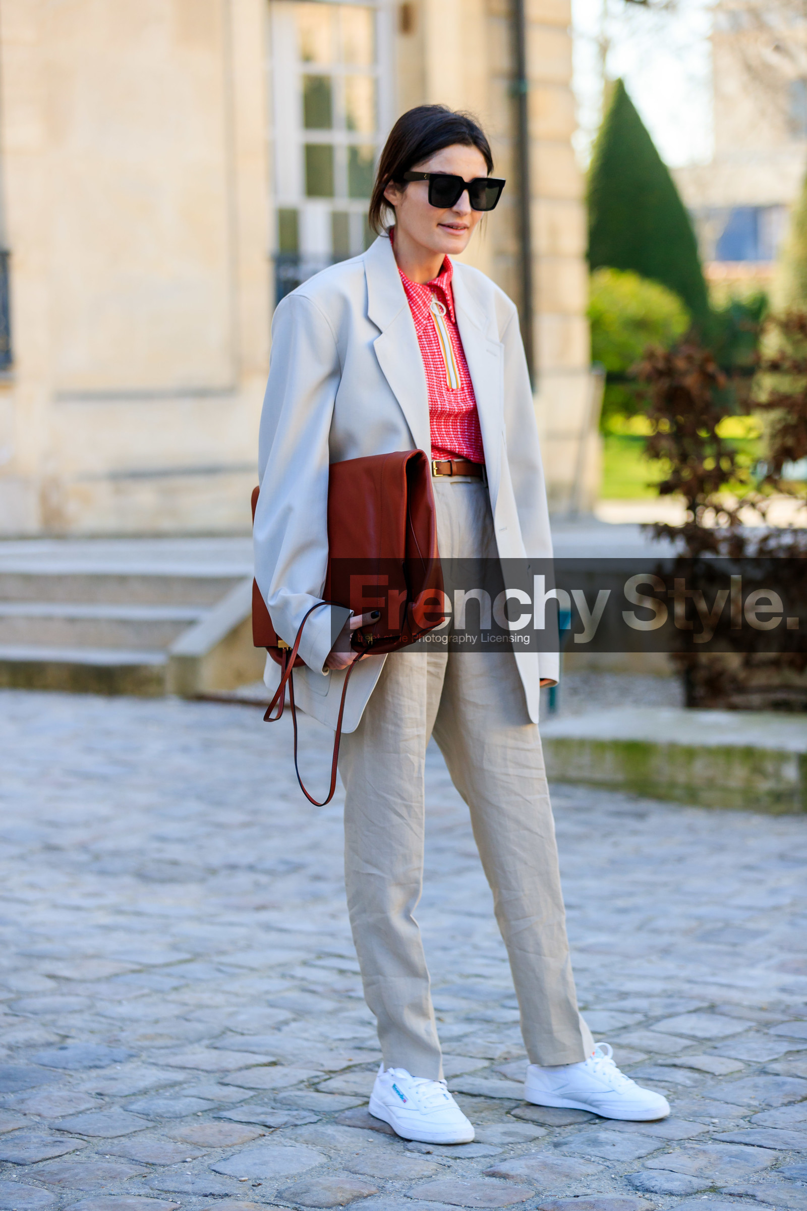 beige jacket, beige pants, beige suit, blazer, leather bag, leather shoes, red bag, red sweater, sunglasses, trousers, white shoes, PARIS, PFW, street style, jonathan paciullo, FW, frenchystyle, fashion week, AUTUMN WINTER 2019-2020, AW 19-20, FALL WINTER 2019-2020, FW 19-20, vertical, full length