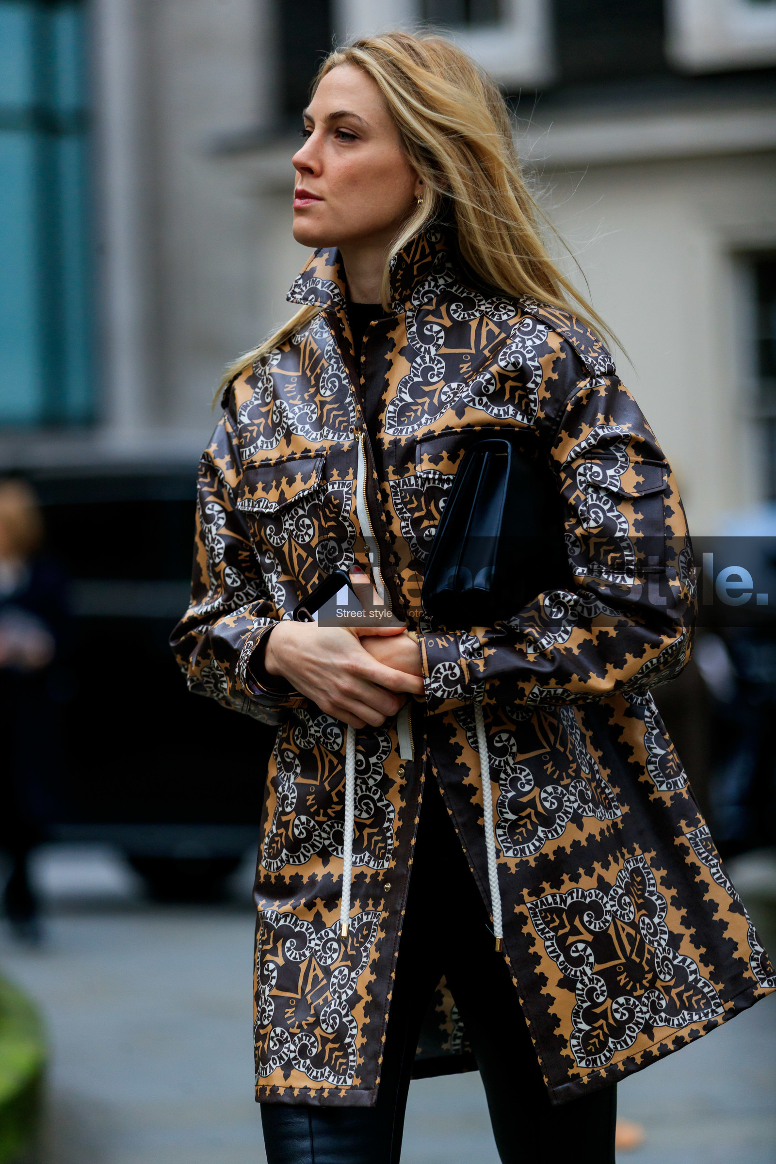 black bag, brown jacket, graphic jacket, leather bag, leather jacket, printed jacket, trousers, valentino, LONDON, LFW, fashion week, frenchystyle, FW, jonathan paciullo, street style, AUTUMN WINTER 2019-2020, AW 19-20, FW 19-20, FALL WINTER 2019-2020, vertical, atmosphere details, detail