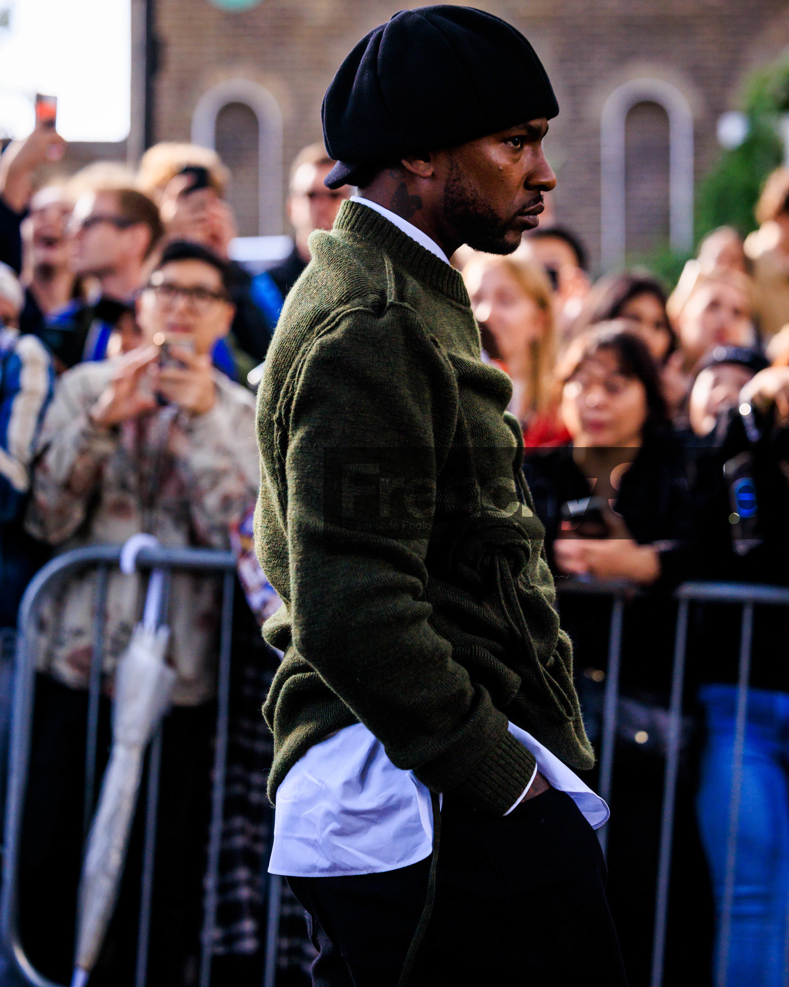 fashion week, frenchystyle, FW, jonathan paciullo, street style, LFW, LONDON, atmosphere details, detail, SPRING SUMMER 2024, SS 24