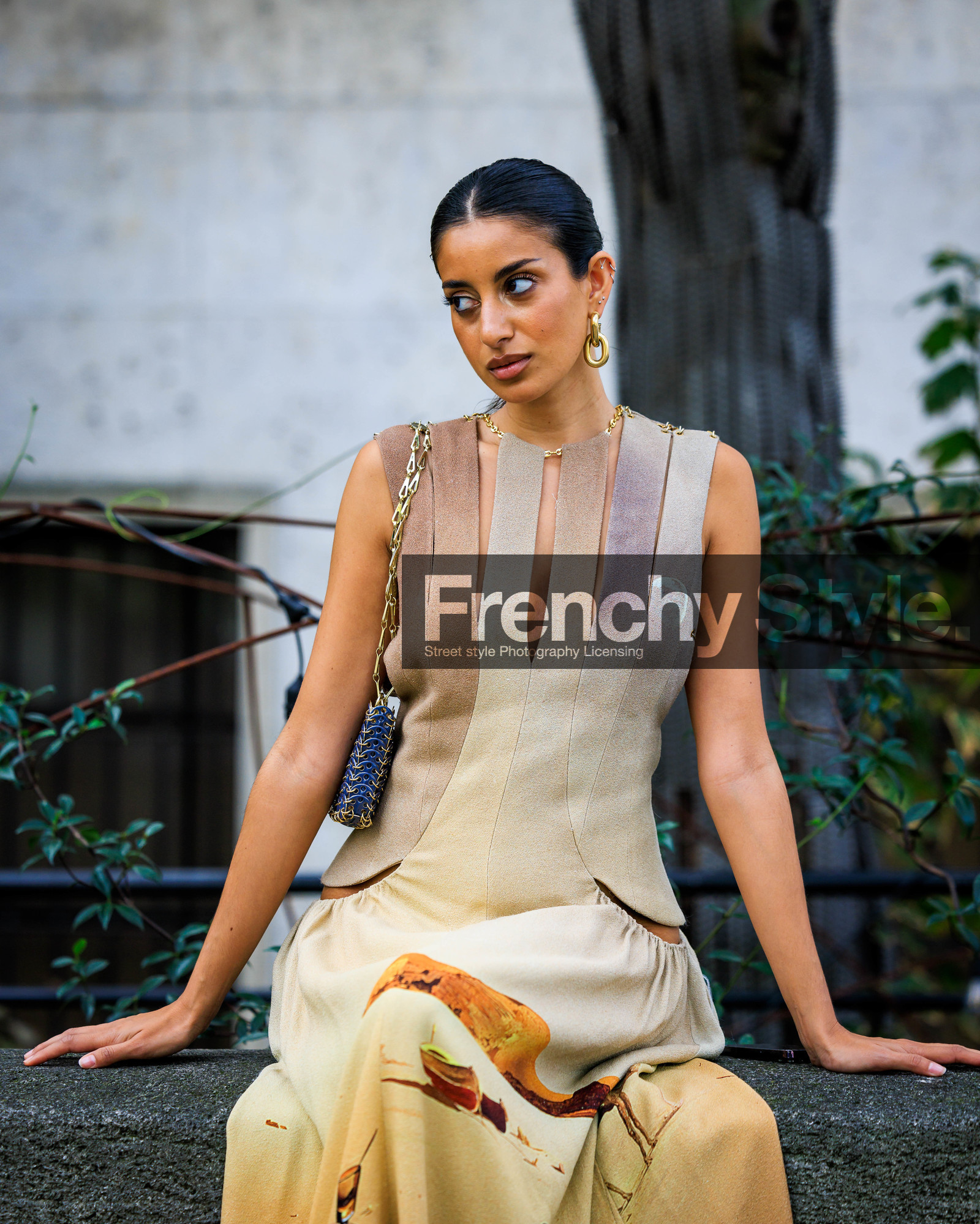 fashion week, frenchystyle, FW, jonathan paciullo, street style, PARIS, PFW, SPRING SUMMER 2024, SS 24, vertical, atmosphere details, detail