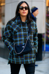 checked coat, checked jacket, kaki jacket, kaki coat, light blue coat, light blue jacket, prada bag, crossbody bag, black bag, mini earrings, mini hoop earrings, fashion week, frenchystyle, FW, jonathan paciullo, street style, FALL WINTER 2020-2021, AUTUMN WINTER 2020-2021, FW 20-21, vertical, atmosphere details, detail, NYFW, NEW YORK