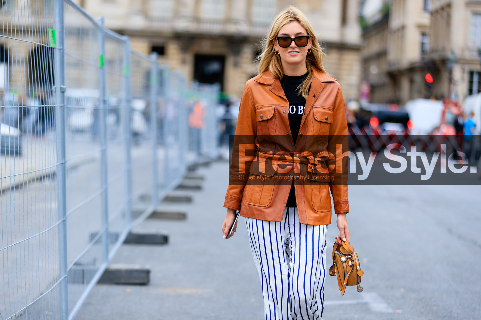 atmosphere details, camel bag, camel jacket, camille charriere, detail, fashion week, frenchystyle, FW, horizontal, jonathan paciullo, leather bag, leather jacket, PARIS, PFW, printed pants, SPRING SUMMER 2017, SS 17, street style, striped pants, sunglasses, trousers, white pants