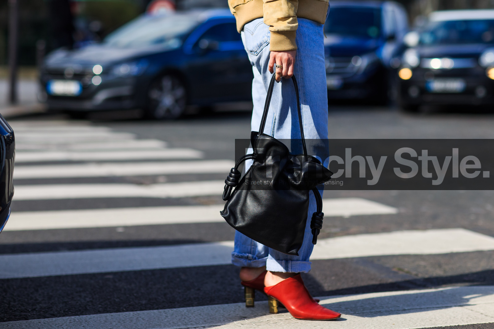 atmosphere details, AUTUMN WINTER 2016-2017, AW 16-17, black bag, blue denim, bomber jacket, denim pants, detail, FALL WINTER 2016-2017, fashion week, frenchystyle, FW, FW 16-17, high heels, horizontal, irina lakicevic, jeans, jonathan paciullo, leather bag, leather boots, loewe, PARIS, PFW, red boots, red shoes, street style, sunglasses, trousers