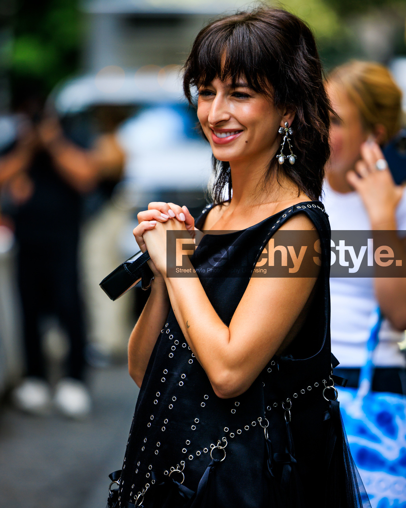 jonathan paciullo, FW, frenchystyle, fashion week, street style, vertical, detail, atmosphere details, NEW YORK, NYFW, SPRING SUMMER 2024, SS 24