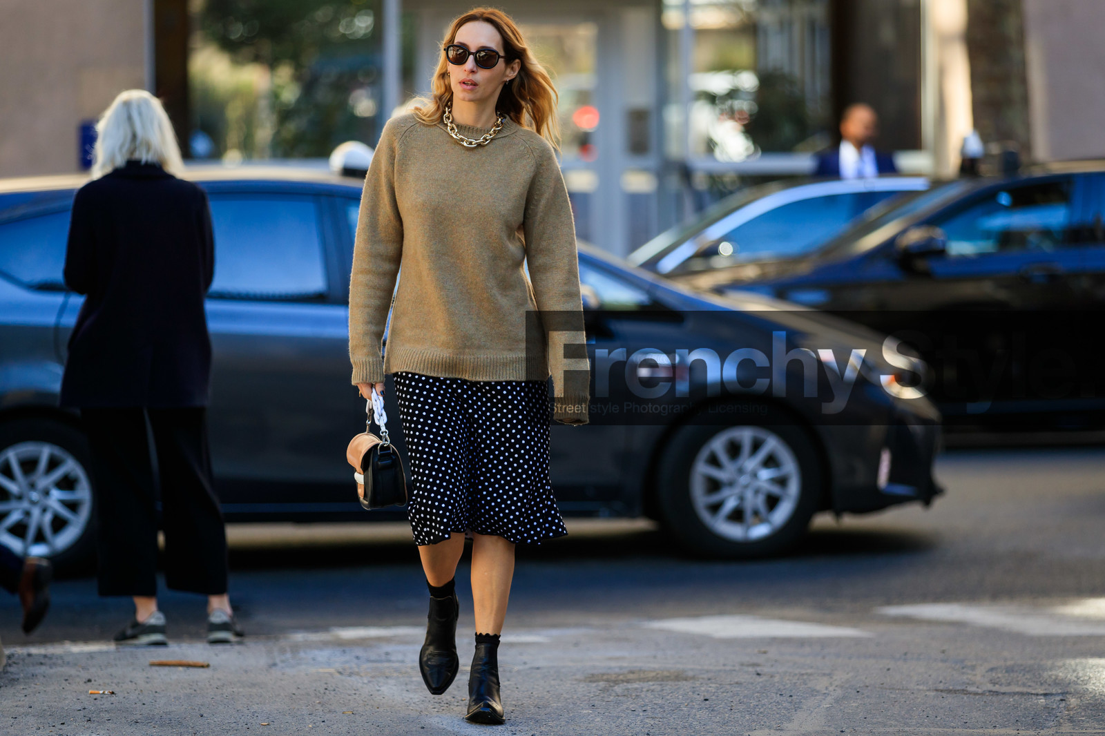 alexandra golovanoff, beige sweater, black bag, black shoes, black skirt, graphic skirt, leather bag, leather shoes, necklace, polka dot, printed skirt, sunglasses, fashion week, frenchystyle, FW, jonathan paciullo, street style, PFW, PARIS, AUTUMN WINTER 2019-2020, AW 19-20, FALL WINTER 2019-2020, FW 19-20, horizontal, atmosphere details, full length