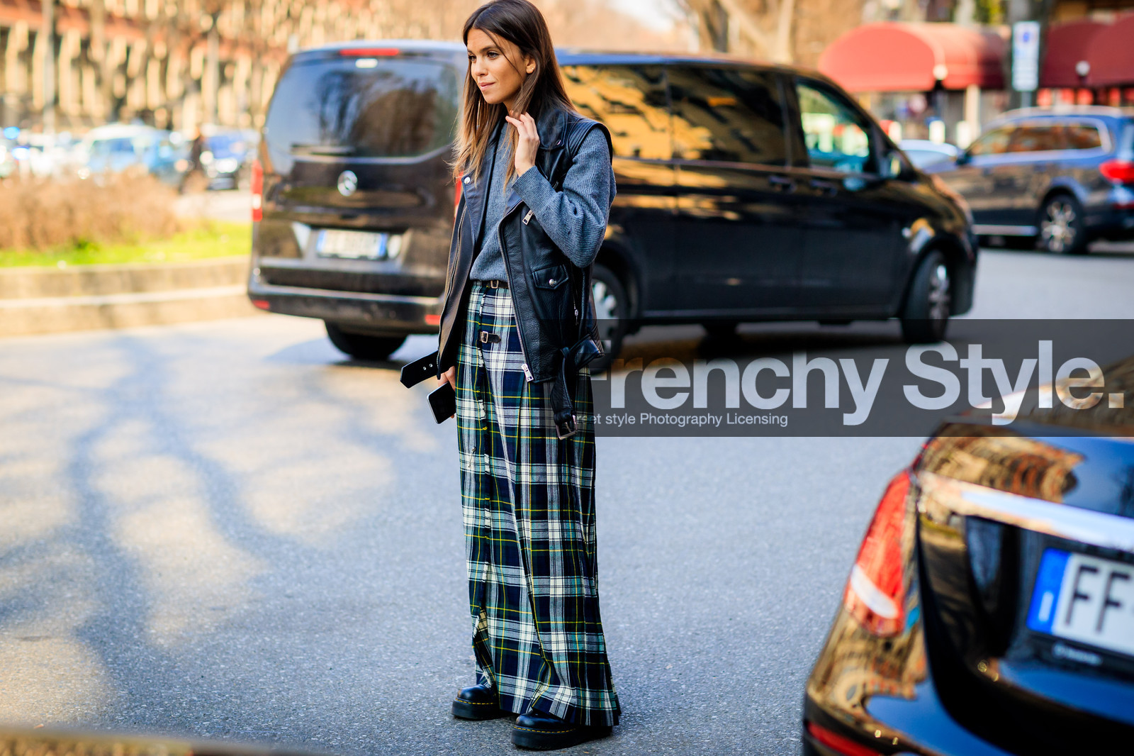 atmosphere details, AUTUMN WINTER 2017-2018, AW 17-18, black jacket, black perfecto, carola bernard, checked skirt, FALL WINTER 2017-2018, fashion week, frenchystyle, full length, FW, FW 17-18, green skirt, grey sweater, horizontal, jonathan paciullo, leather jacket, leather perfecto, MFW, MILAN, plaid, printed skirt, sleeveless, street style, tartan