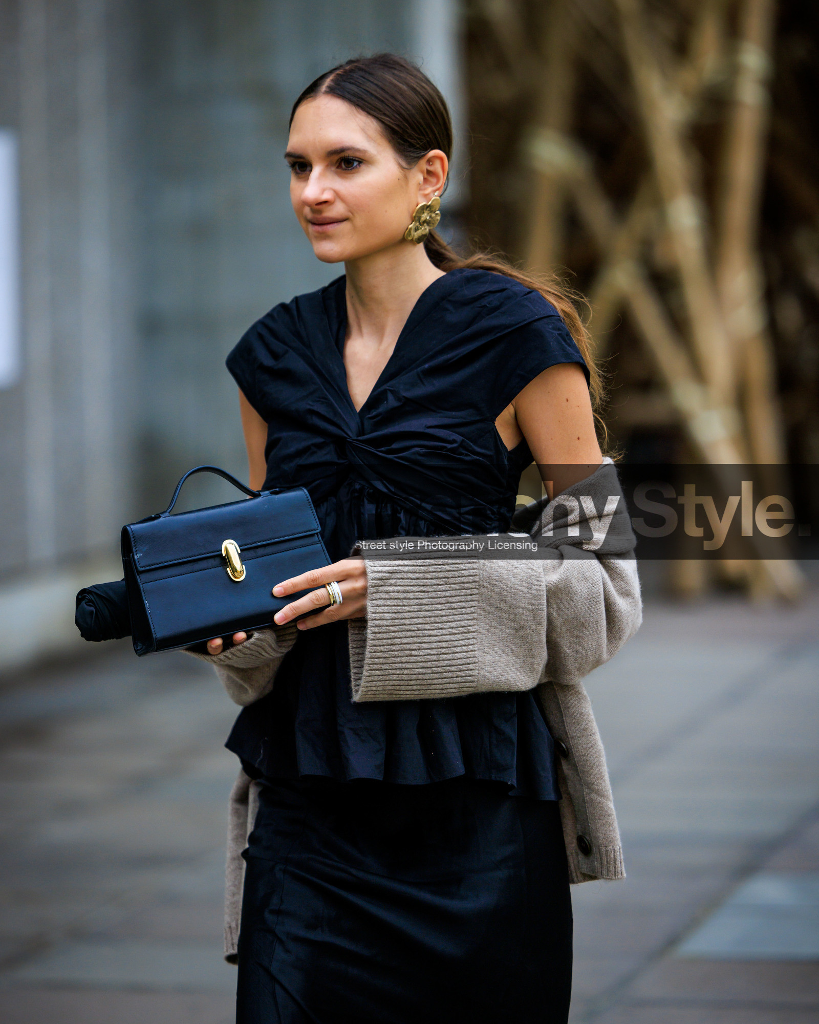 fashion week, frenchystyle, FW, jonathan paciullo, street style, LFW, LONDON, atmosphere details, detail, SPRING SUMMER 2024, SS 24