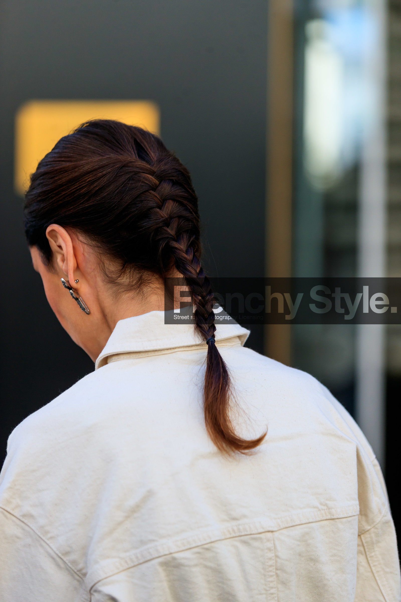 braids, denim shirt, eva geraldine fontanelli, geraldine boublil, white shirt, fashion week, frenchystyle, FW, jonathan paciullo, street style, PFW, PARIS, AUTUMN WINTER 2019-2020, AW 19-20, FALL WINTER 2019-2020, FW 19-20, vertical, atmosphere details, detail
