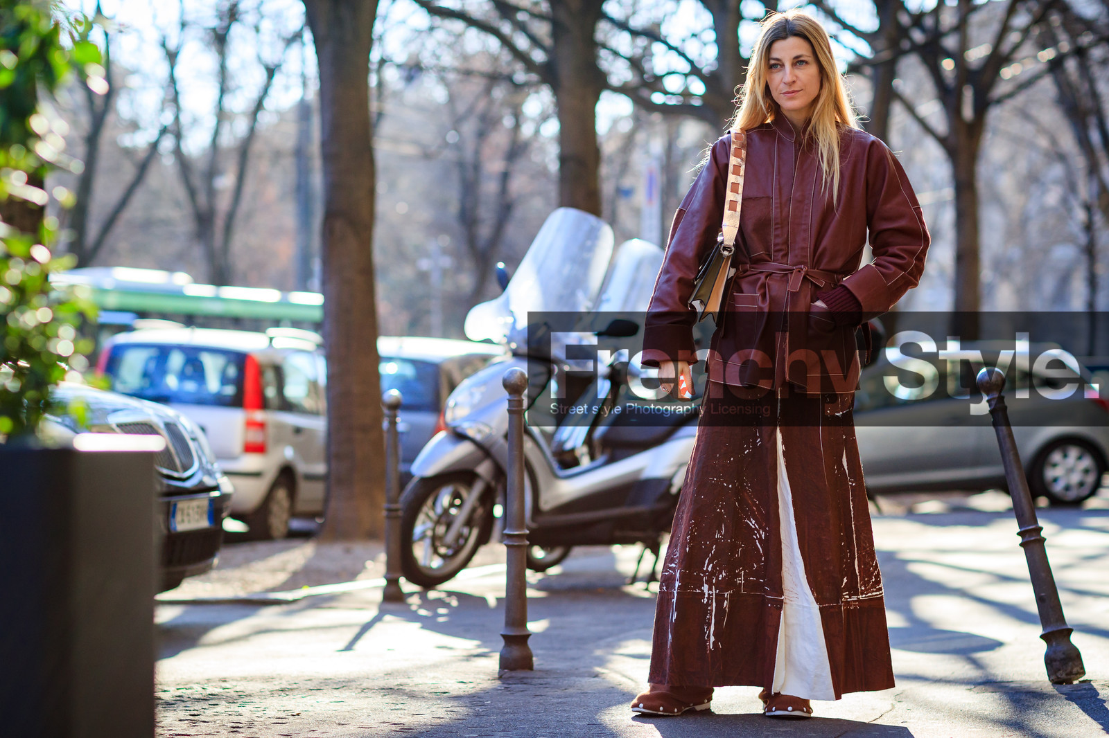 atmosphere details, AUTUMN WINTER 2017-2018, AW 17-18, brown boots, brown jacket, brown skirt, FALL WINTER 2017-2018, fashion week, frenchystyle, full length, FW, FW 17-18, horizontal, jonathan paciullo, leather shoes, long skirt, MFW, MILAN, street style