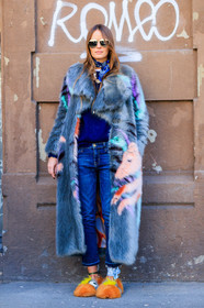 AUTUMN WINTER 2017-2018, AW 17-18, blue bandana, blue denim, blue sweater, carlotta oddi, denim pants, FALL WINTER 2017-2018, fashion week, fendi, frenchystyle, full length, Fur coat, fur shoes, FW, FW 17-18, graphic coat, grey coat, grey fur, jeans, jonathan paciullo, leather shoes, MFW, MILAN, orange fur, orange shoes, printed coat, street style, sunglasses, trousers, vertical