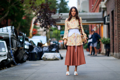 atmosphere details, beige bag, beige dress, corset, céline, fashion week, frenchystyle, full length, FW, graphic bag, gucci, high heels, horizontal, jonathan paciullo, kim jones, leather bag, leather shoes, NEW YORK, NYFW, pink skirt, printed dress, SPRING SUMMER 2018, SS 18, street style, striped bag, white belt, white shoes