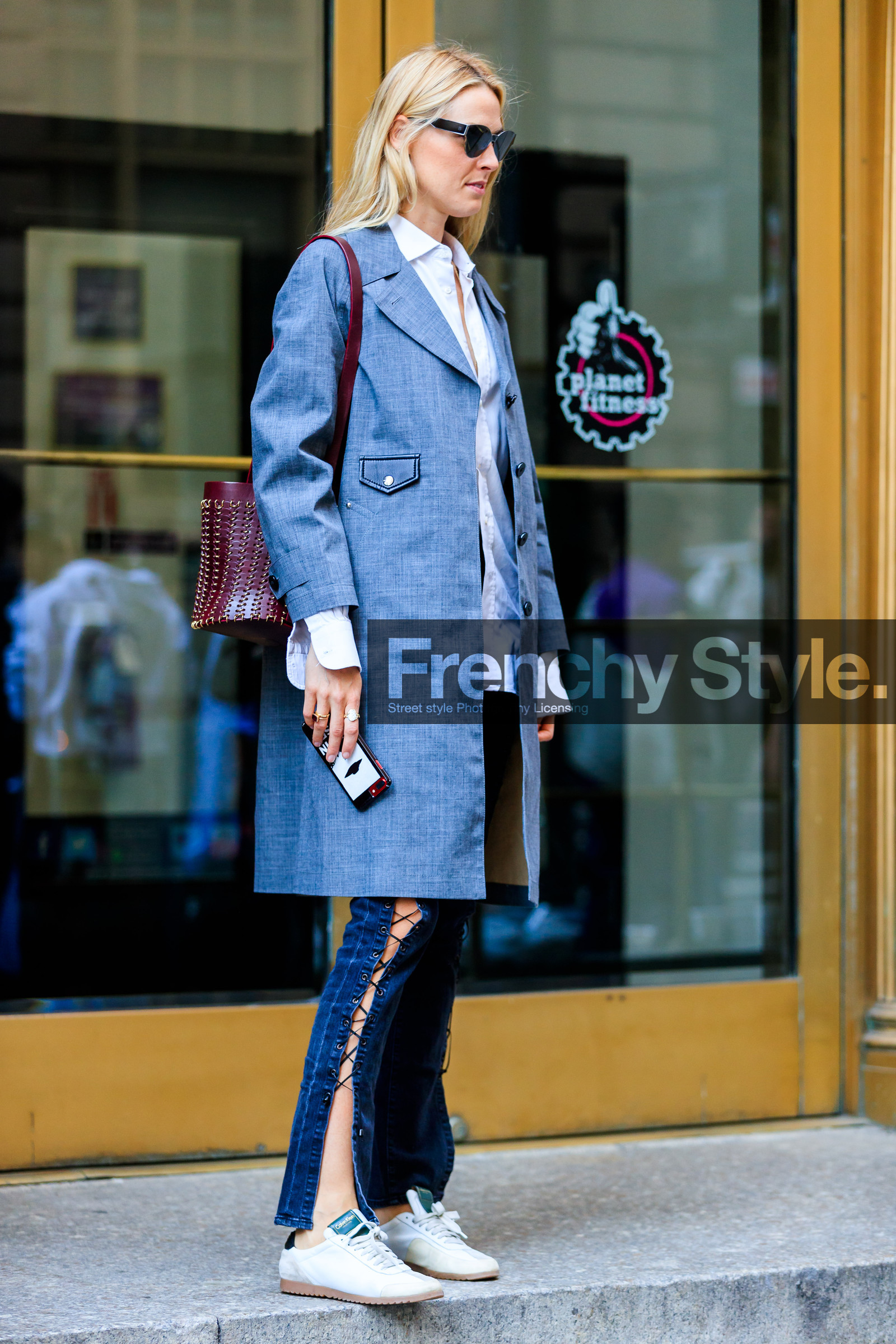 black denim, bordeaux, burgundy, calvin klein, denim pants, embroidered bag, fashion week, frenchystyle, full length, FW, grey coat, jeans, jonathan paciullo, leather bag, NEW YORK, NYFW, red bag, SPRING SUMMER 2018, SS 18, street style, sunglasses, trousers, vertical, white shirt, white sneakers