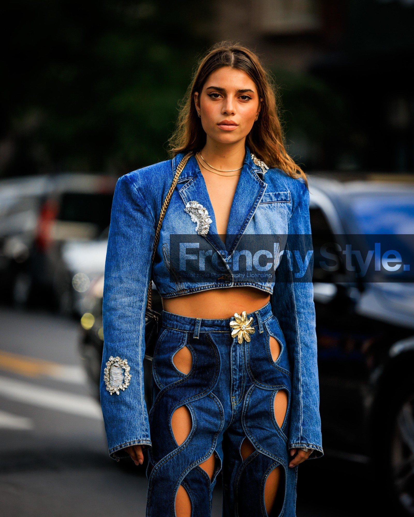 jonathan paciullo, FW, frenchystyle, fashion week, street style, vertical, detail, atmosphere details, NEW YORK, NYFW, SPRING SUMMER 2024, SS 24