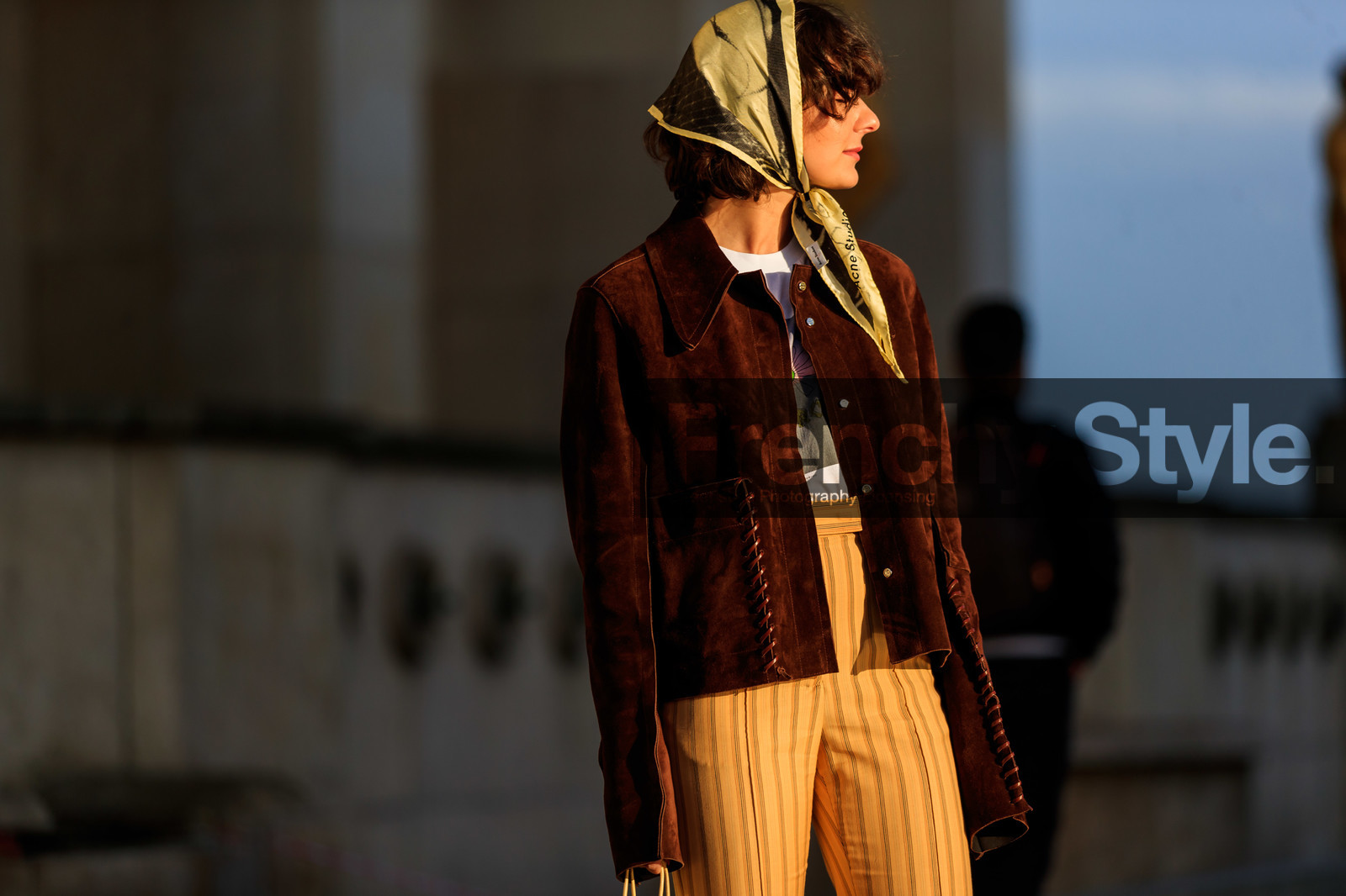 alyssa coscarelli, light yellow scarf, light yellow pants, silk scarf, printed scarf, acne studios scarf, hair scarf, brown suede jacket, fringe jacket, striped pants, fashion week, frenchystyle, FW, jonathan paciullo, street style, PFW, PARIS, AUTUMN WINTER 2020-2021, FALL WINTER 2020-2021, FW 20-21, horizontal, detail, atmosphere details