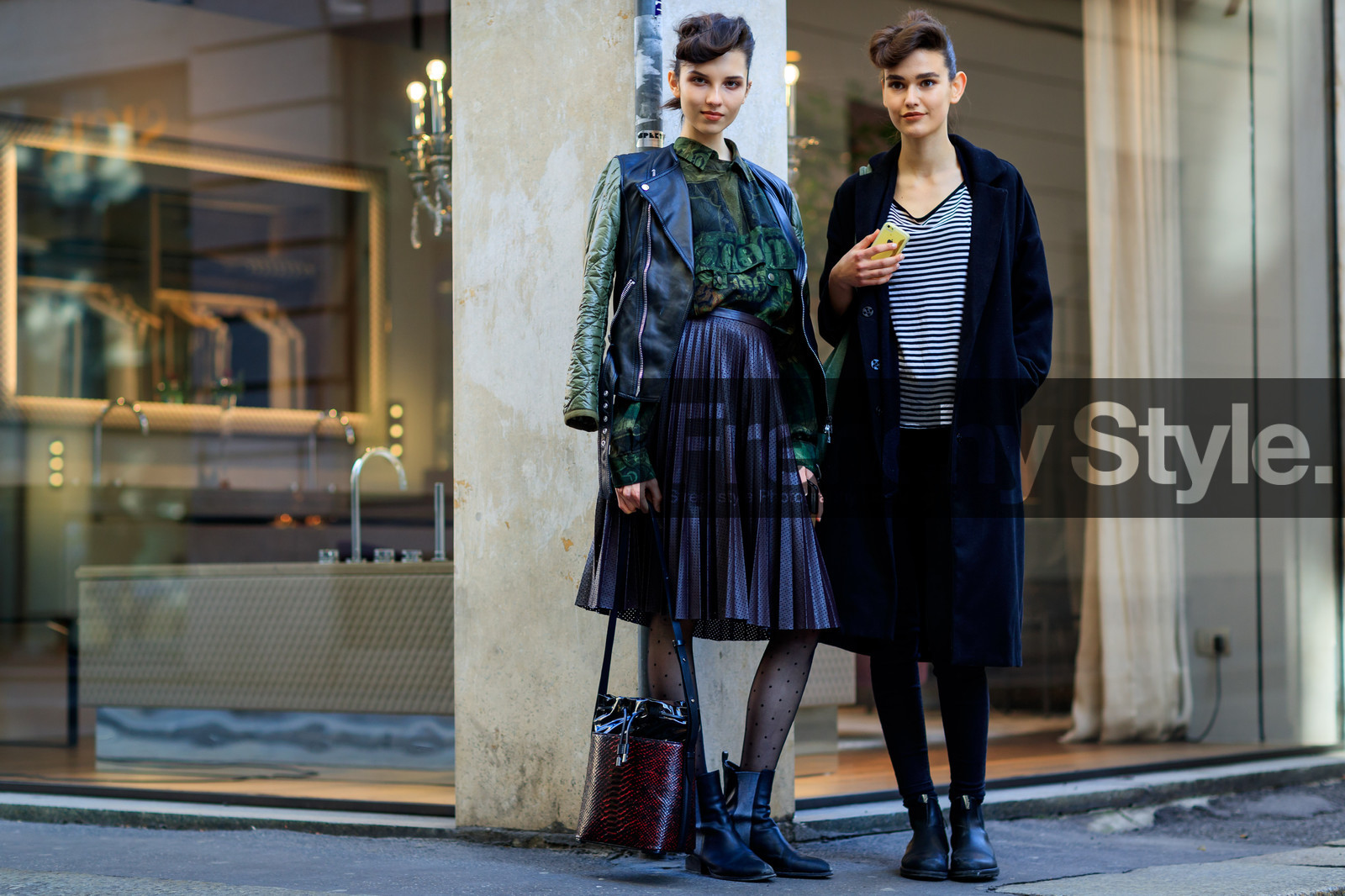 animal print, atmosphere details, AUTUMN WINTER 2017-2018, AW 17-18, black boots, black coat, black pants, black shoes, brown skirt, FALL WINTER 2017-2018, fashion week, frenchystyle, full length, FW, FW 17-18, geometric, graphic top, green shirt, horizontal, jonathan paciullo, leather bag, leather shoes, leather skirt, MFW, MILAN, model, over the shoulder, pleated skirt, pleats, red bag, satin stitch, snake print, street style, striped t shirt, stripes, tights