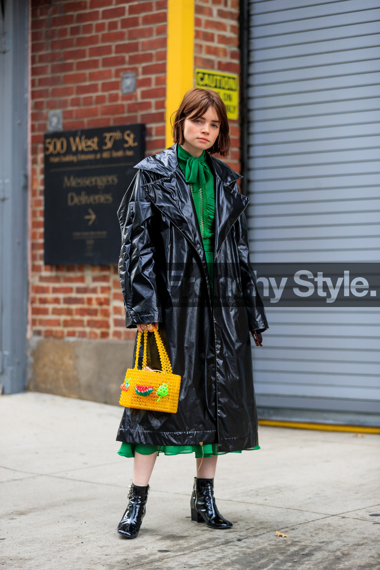black coat, black shoes, graphic bag, green dress, high heels, leather bag, leather coat, leather shoes, orange bag, printed bag, street style, jonathan paciullo, FW, frenchystyle, fashion week, NYFW, NEW YORK, AUTUMN WINTER 2018-2019, AW 18-19, FALL WINTER 2018-2019, FW 18-19, vertical, full length, molly and reese blustein