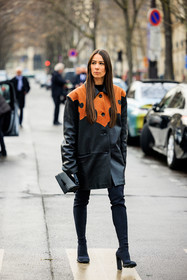 black leather jacket, dual toned jacker, loop earrings, black handbag, highknee boots, longhair, alice & j.s, alice barbier, fashion week, frenchystyle, FW, jonathan paciullo, street style, AUTUMN WINTER 2022-2023, FALL WINTER 2022_2023, FW 22-23, PFW, PARIS, vertical, full length