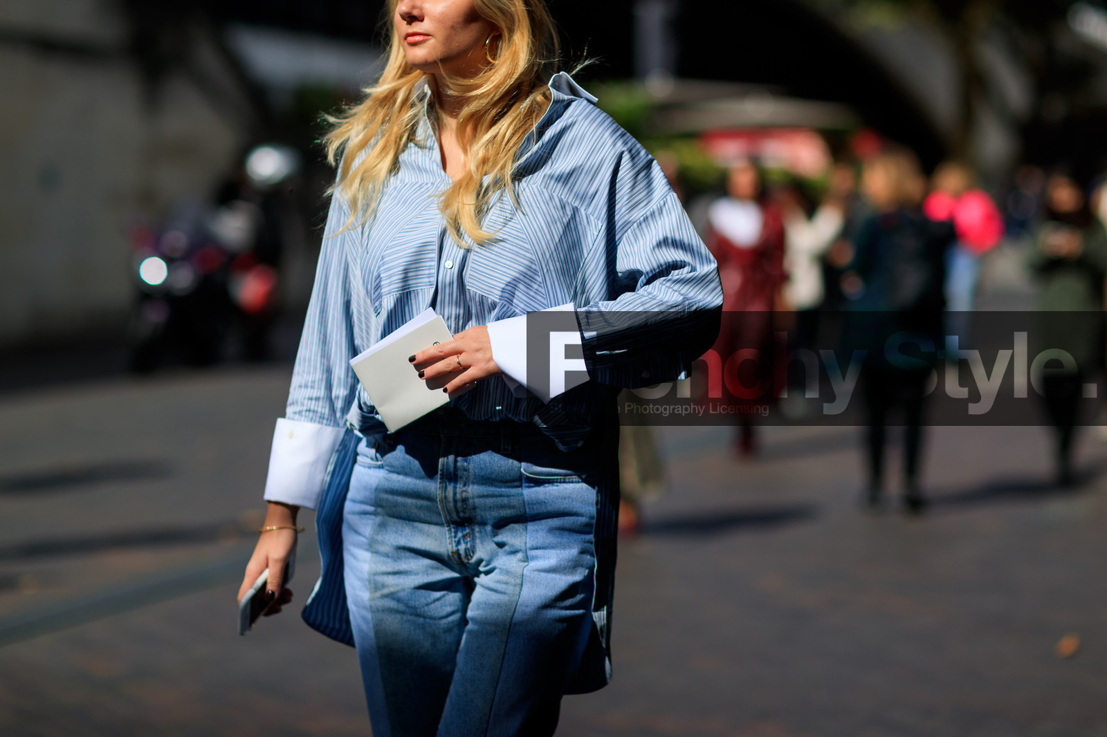 atmosphere details, blue denim, blue shirt, denim pants, detail, fashion week, frenchystyle, FW, geometric, graphic shirt, horizontal, jeans, jonathan paciullo, LFW, LONDON, printed shirt, SPRING SUMMER 2018, SS 18, street style, striped shirt, trousers