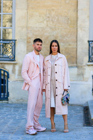 alice & j.s, christian dior, dior homme, embroidered bag, fishnet, graphic bag, graphic dress, leather bag, leather shoes, multicolor bag, pink coat, pink dress, pink jacket, pink pants, pink shoes, pink suit, printed bag, printed dress, saddle bag, trousers, white shoes, fashion week, frenchystyle, FW, jonathan paciullo, street style, PFW, PARIS, AUTUMN WINTER 2019-2020, AW 19-20, FALL WINTER 2019-2020, FW 19-20, vertical, full length
