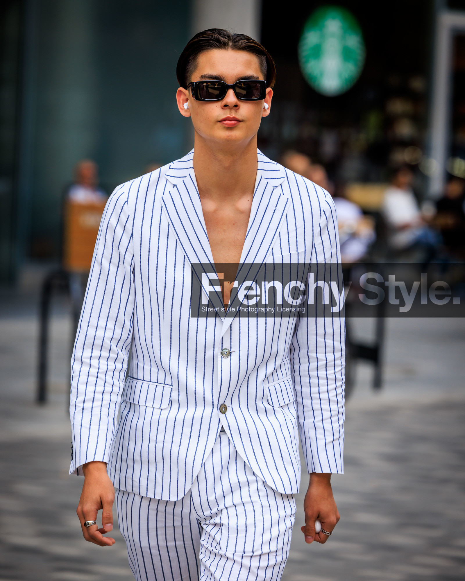 fashion week, frenchystyle, FW, jonathan paciullo, street style, LFW, LONDON, atmosphere details, detail, SPRING SUMMER 2024, SS 24