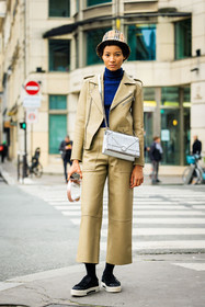 burberry hat, bucket hat, plaif hat, printed hat, blue turtleneck, beige jacket, leather jacket, black shoes, leather pants, beige pants, crossbody bag, dior bag, headphones, fashion week, frenchystyle, FW, jonathan paciullo, street style, PARIS, PFW, SPRING SUMMER 2022, SS 22, full length, vertical, model