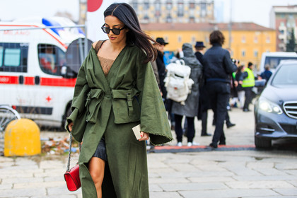 amina muaddi, atmosphere details, AUTUMN WINTER 2016-2017, AW 16-17, detail, FALL WINTER 2016-2017, fashion week, frenchystyle, FW, FW 16-17, green coat, horizontal, jonathan paciullo, kaki coat, leather bag, LFW, LONDON, long coat, MENSWEAR, red bag, street style, sunglasses