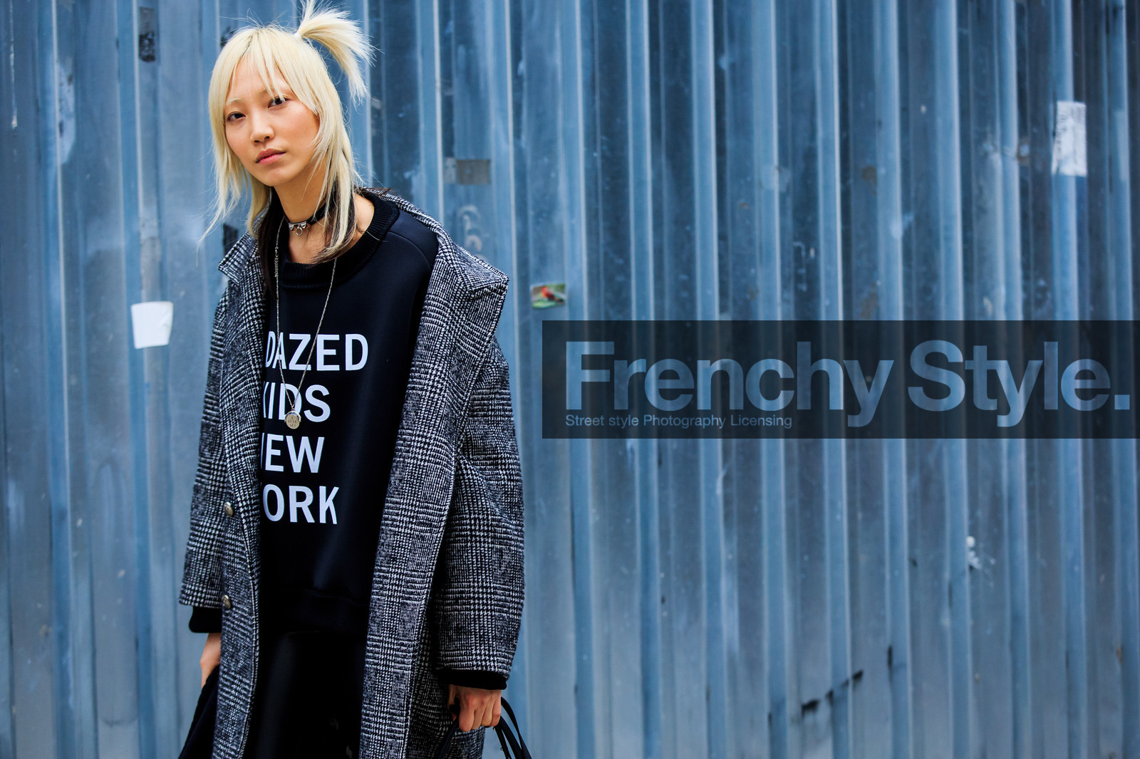 atmosphere details, AUTUMN WINTER 2016-2017, AW 16-17, black pants, black sweater, checked coat, chocker, detail, fashion week, frenchystyle, FW, FW 16-17, grey coat, horizontal, jonathan paciullo, leather pants, message, model, NEW YORK, NYFW, printed sweater, soo joo park, street style, trousers, woman