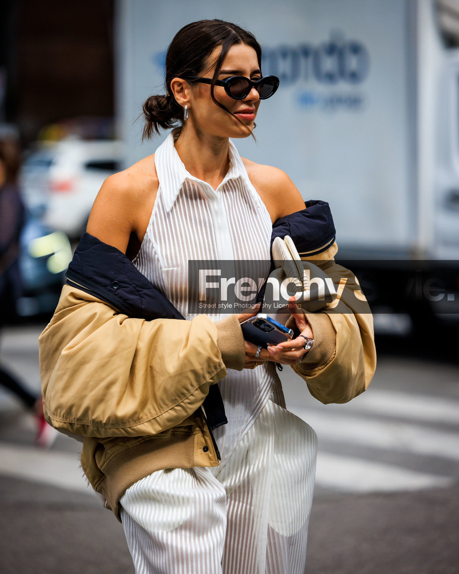 fashion week, frenchystyle, FW, jonathan paciullo, street style, MFW, MILAN, SPRING SUMMER 2024, SS 24, vertical, atmosphere details, detail