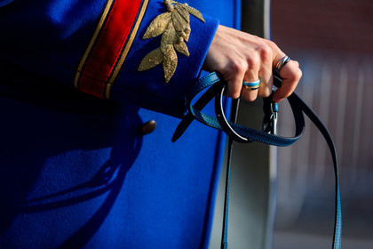 blue jacket, embroideries, golden details, rings, fashion week, frenchystyle, FW, jonathan paciullo, street style, MFW, MILAN, AUTUMN WINTER 2018-2019, FALL WINTER 2018-2019, FW 18-19, horizontal, atmosphere details
